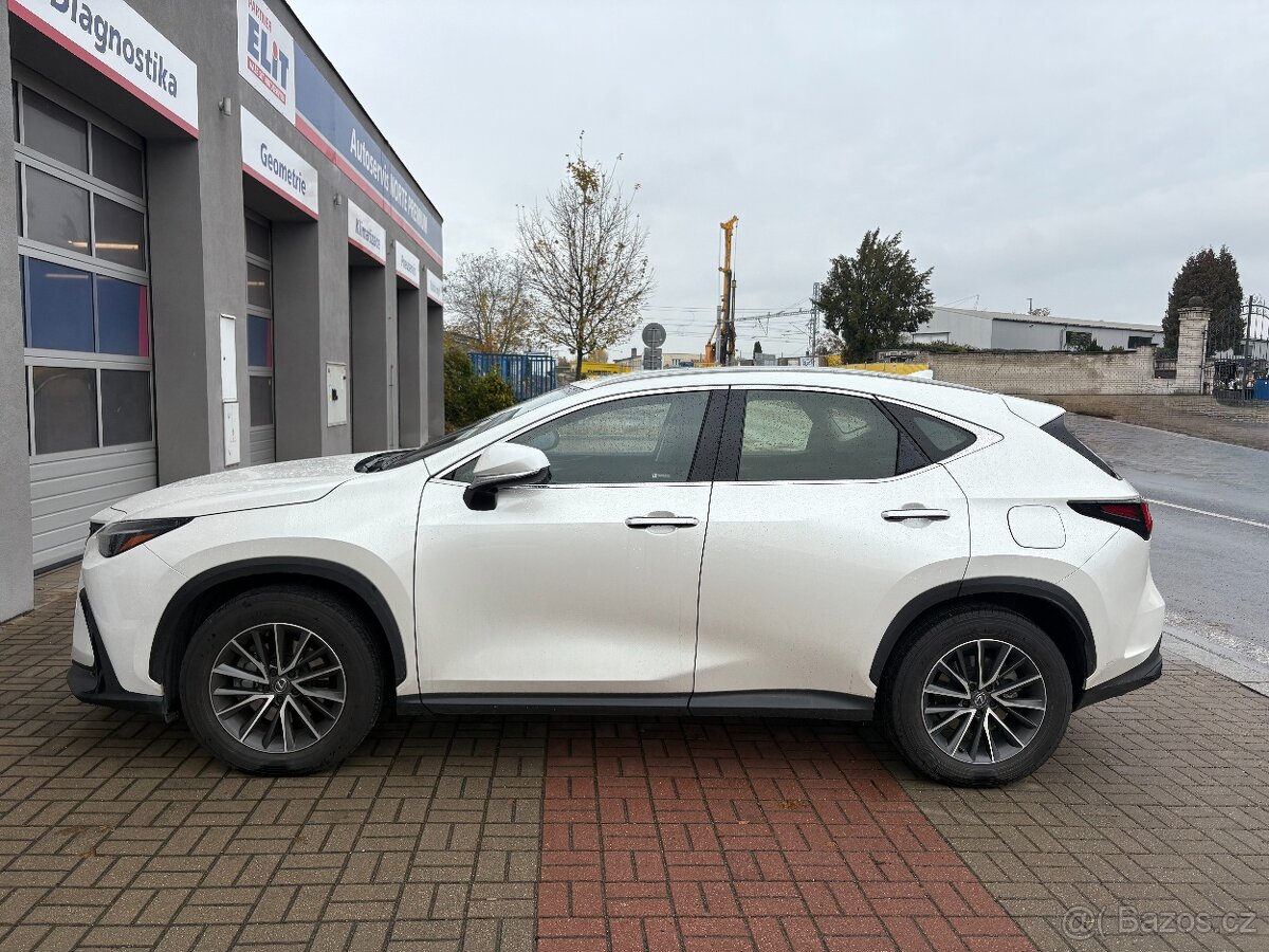 Lexus NX 350h Business, DPH - 2