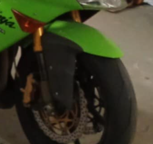 Přední blatník Kawasaki ZX10R 2004-2005 - 2