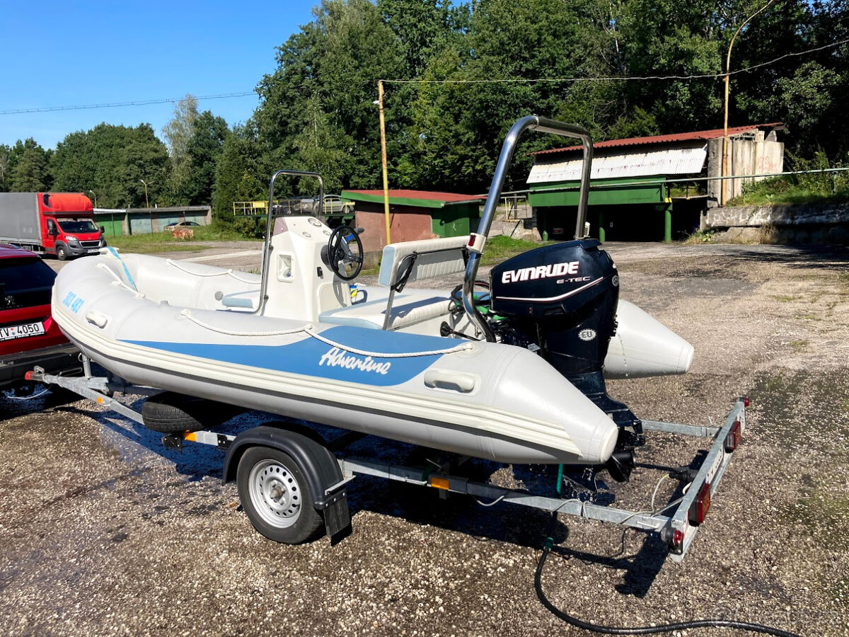 Nafukovací člun - 2