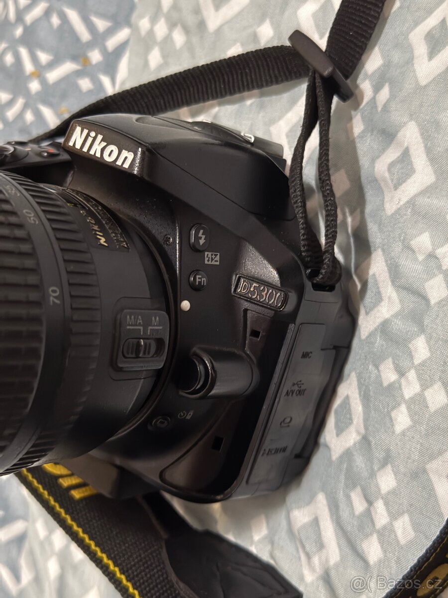 Nikon D5300 + 50mm & 18-70mm objektívy - 2