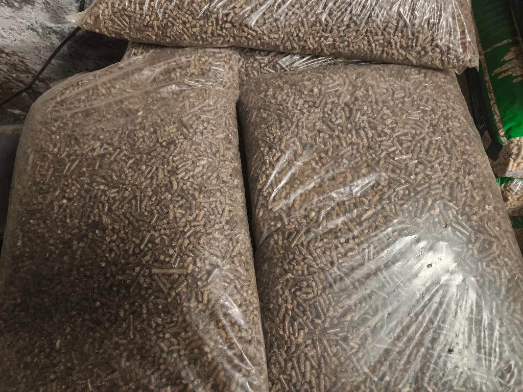 Prodám peletky 7,20 Kč / 1kg - 2