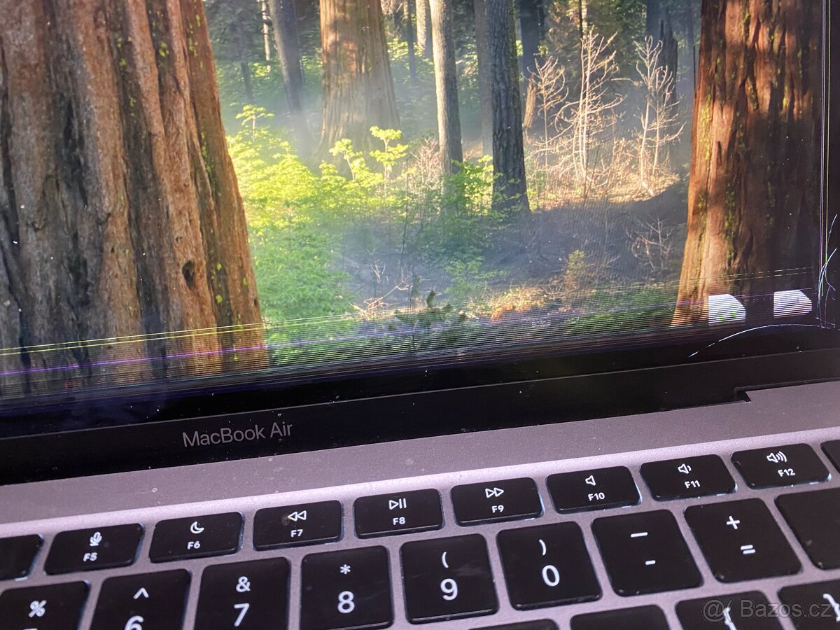 Apple Macbook Air M1 512GB - 2