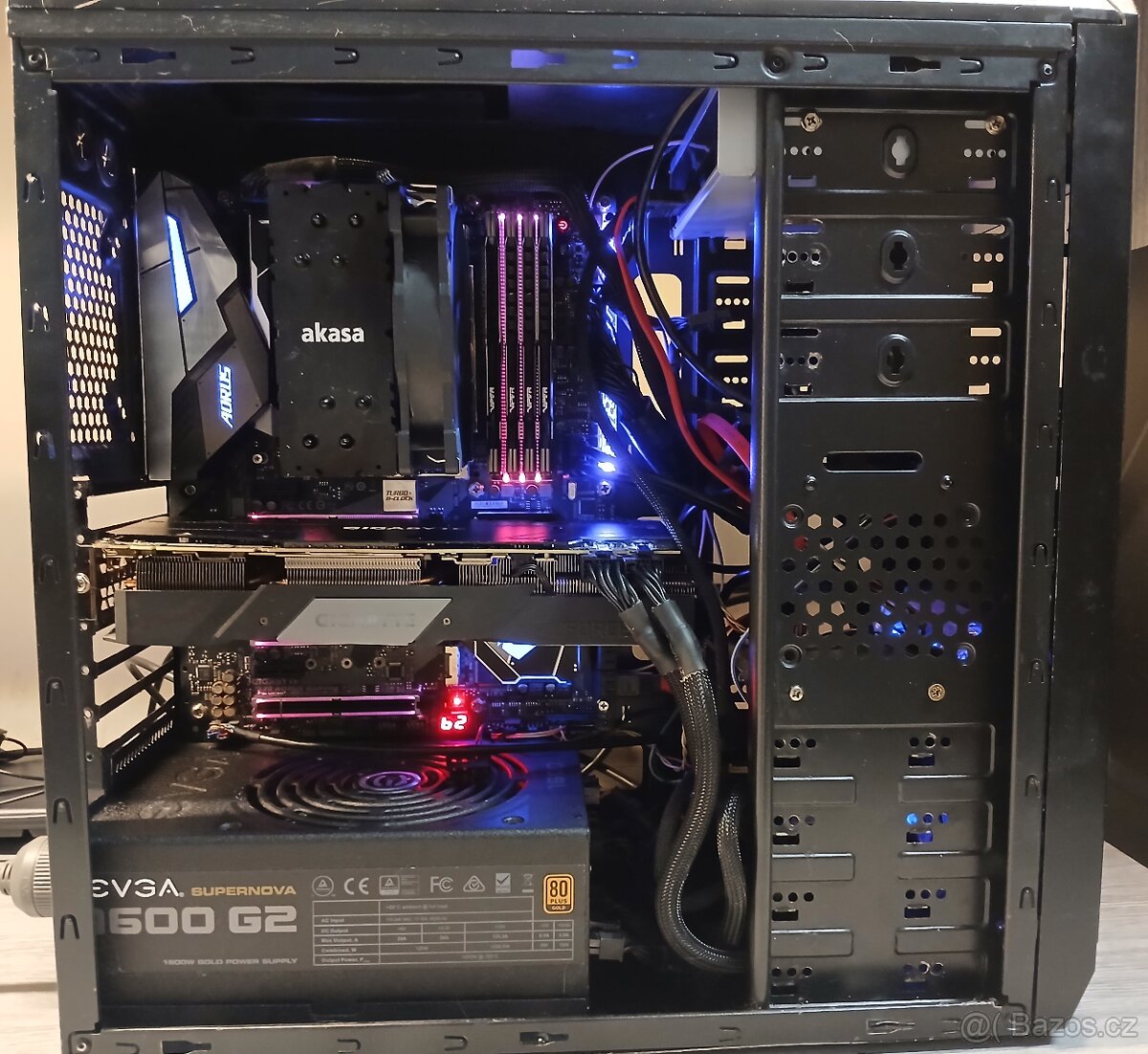 Herní PC i7-8700K / 128GB / GTX2080 Ti / 2TB M.2 NVMe - 2