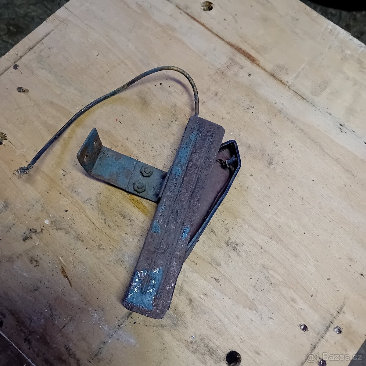 Blikač veterán škoda tatra Praga zbrojovka wikov - 2