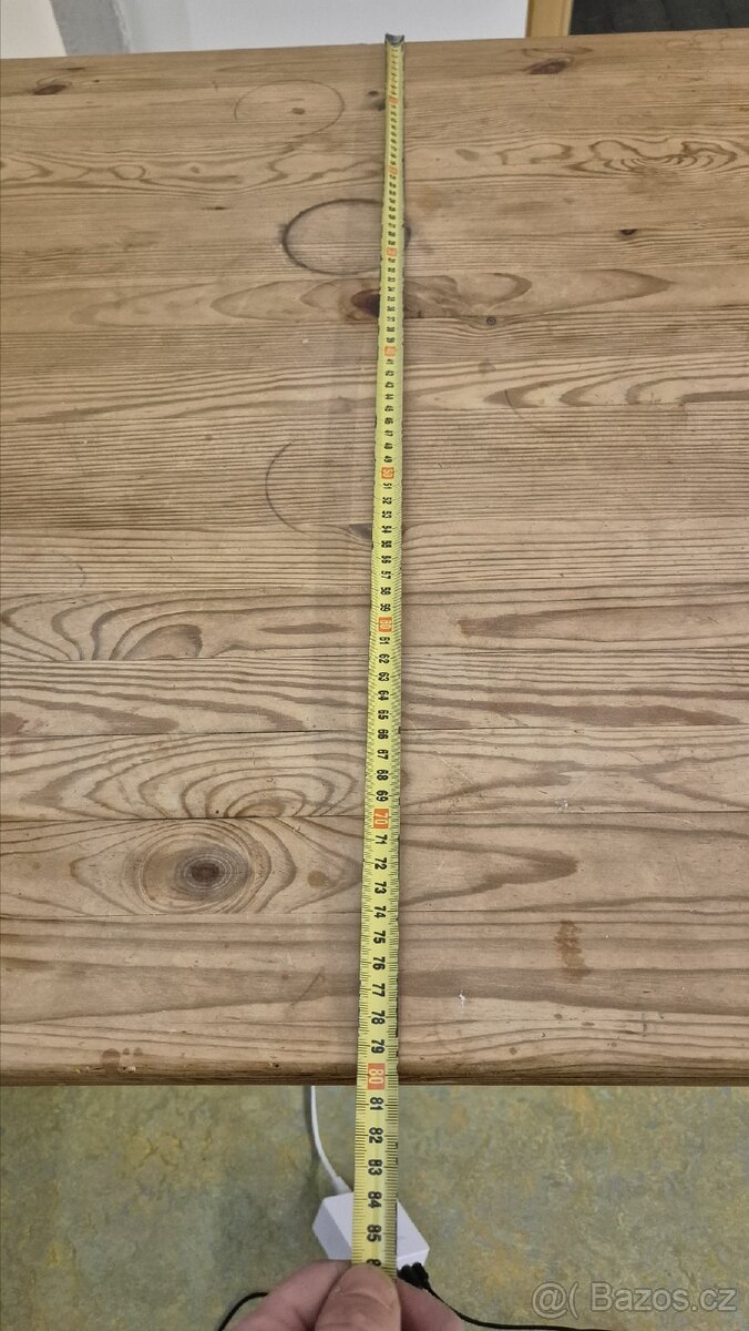 Masivní jídelní rozkládací stůl - 2