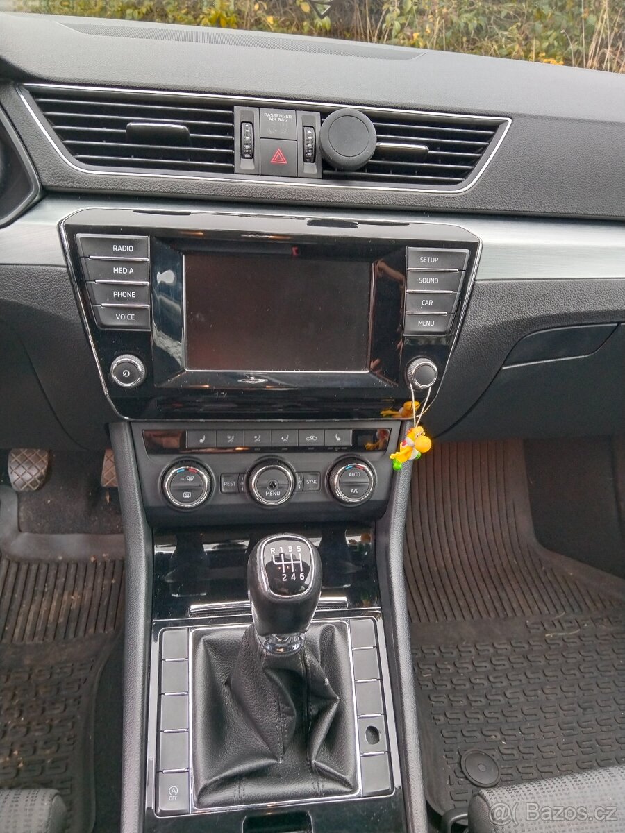 Škoda Superb 3 2.0 TDI 110kw Ambition - 2