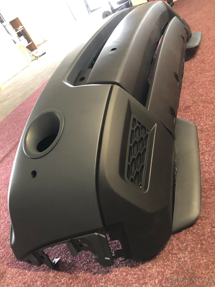 Land Rover Discovery 4 nárazník NOVÝ - 2