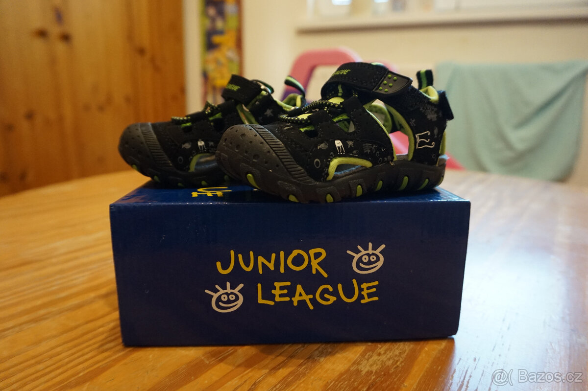 nové nenošené dětské sandálky velikost 22 - 2