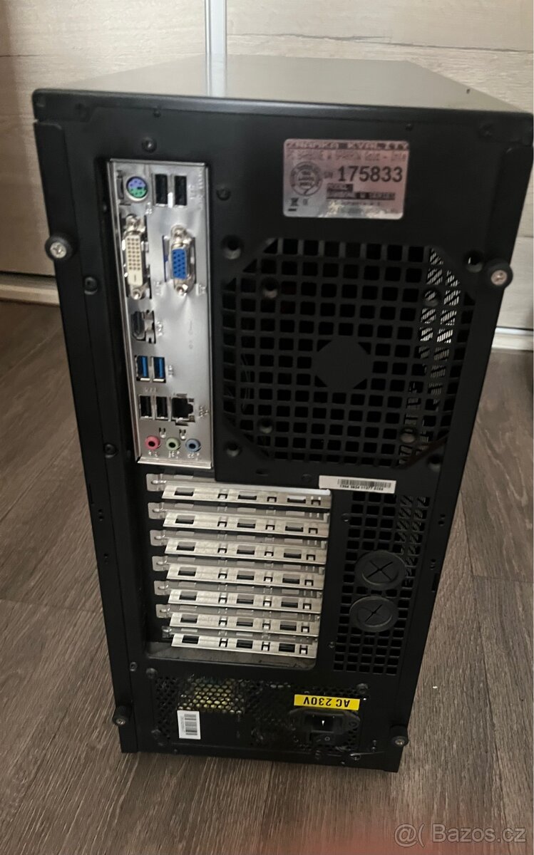 Stolní PC intel core i7 - 2