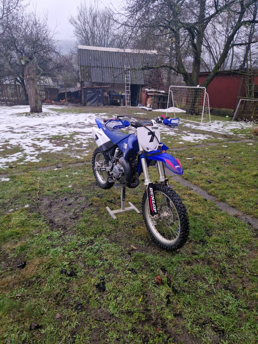 Yamaha yz85 - 2
