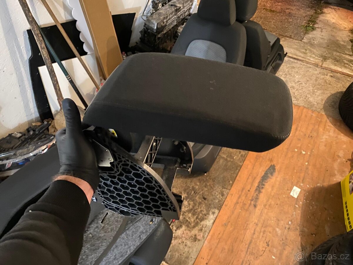 Sedačky Superb 2 - 2