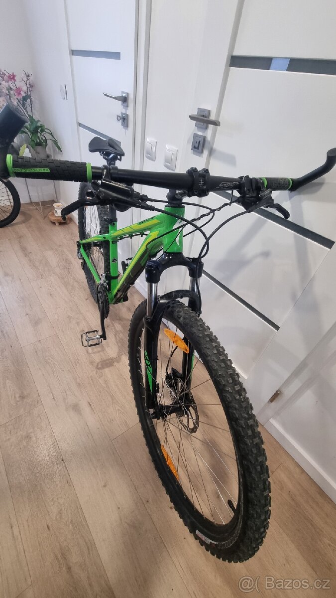 Specialized Rockhopper 29" - 2