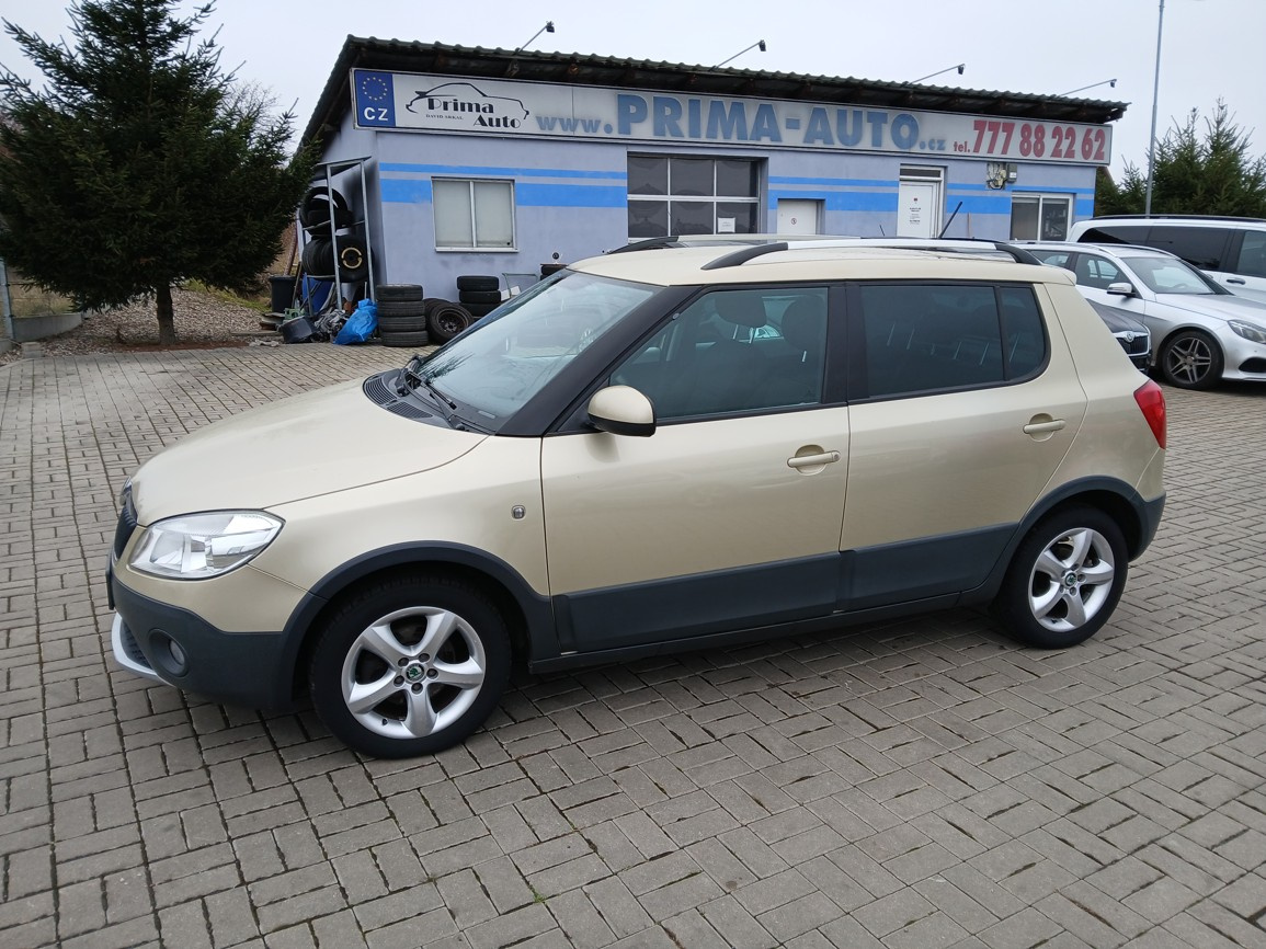 Škoda Fabia 1,2 TSI Scout - 2