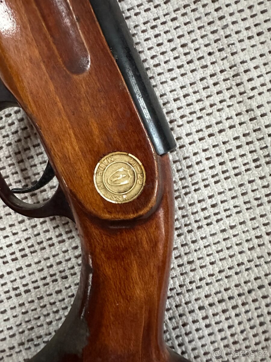 Vzduchovka IJ-22 - 2