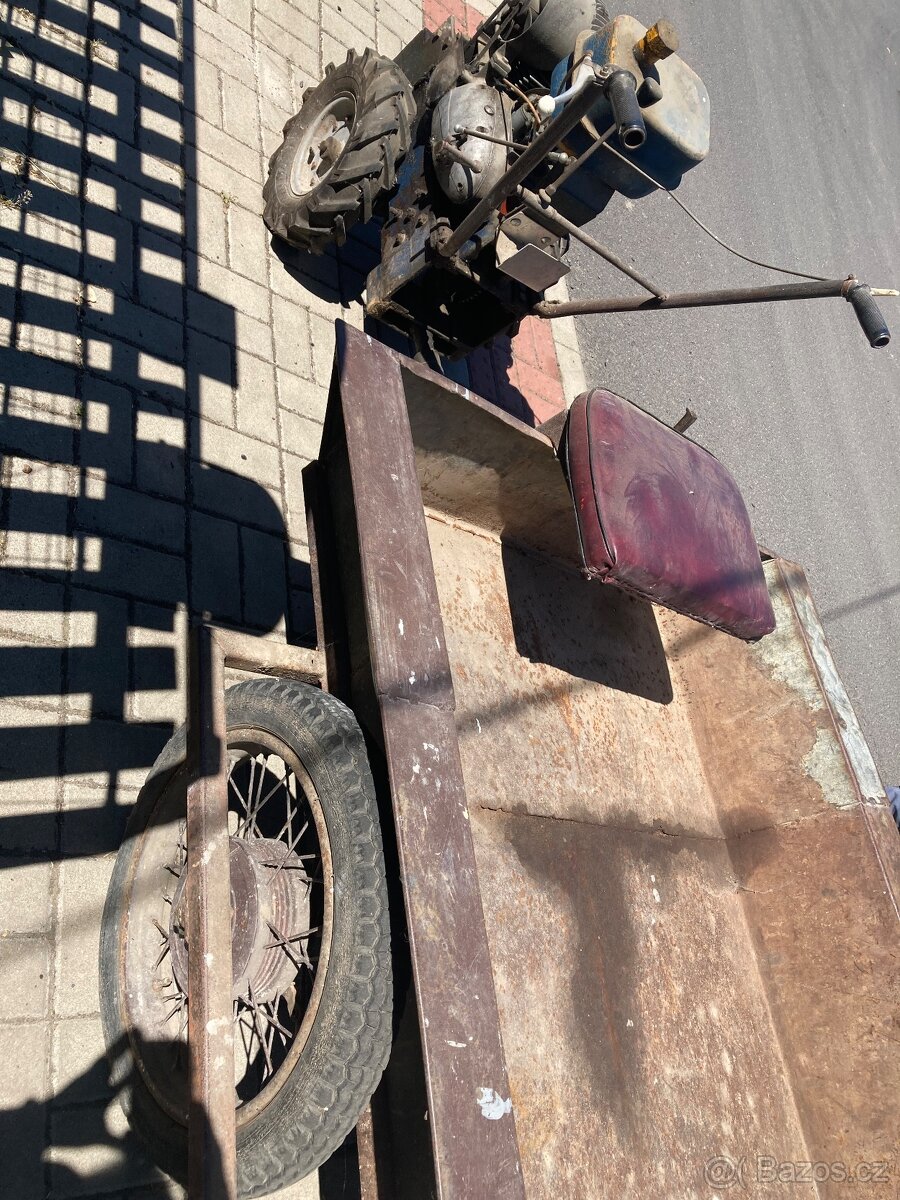Malotraktor domácí výroby - 2