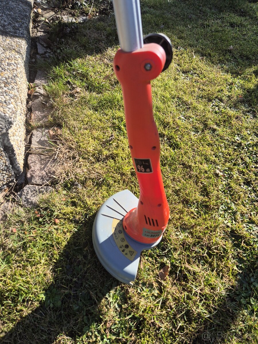 Sekačka strunová - 2