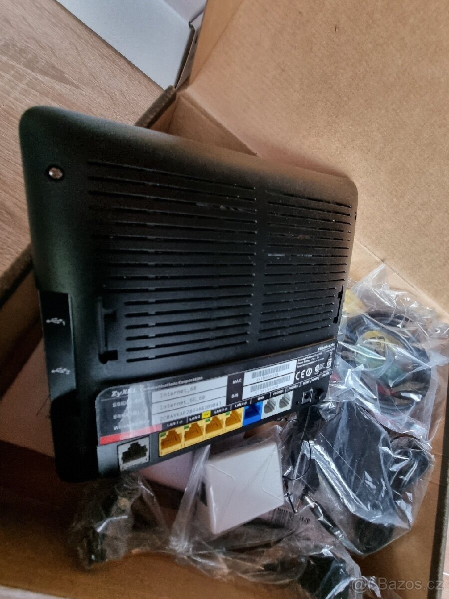 Modem Zyxel VMG8924-B30A - 2