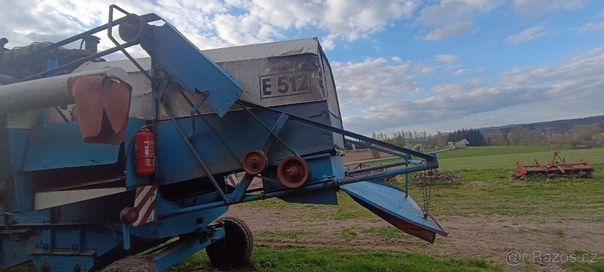 Drtič slámy E-512 - 2