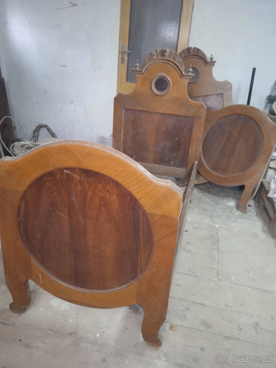 Starožitná postel - 2