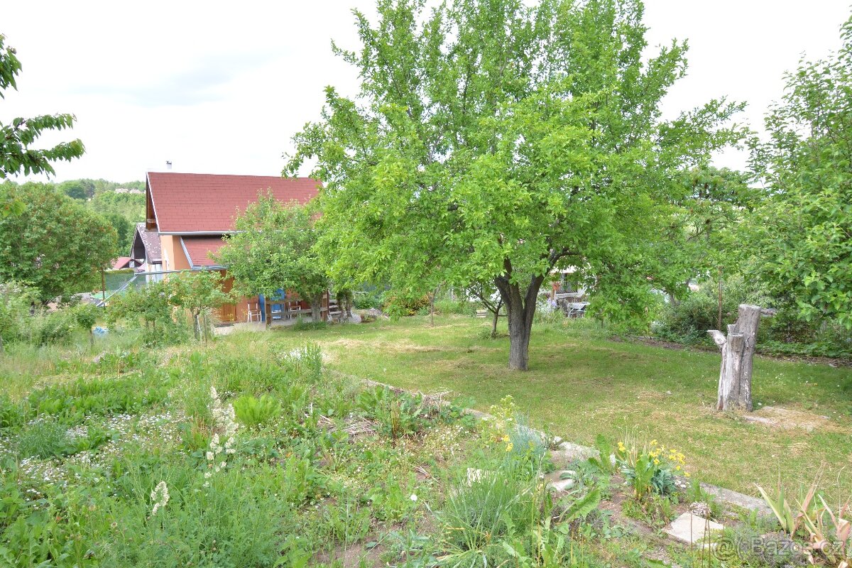Zahrada s chatkou v Doubí u KV NA PRODEJ - 2