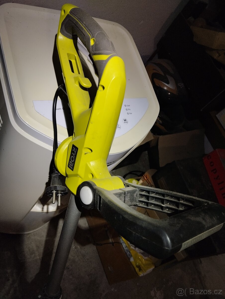 Strunová sekačka Ryobi - 2