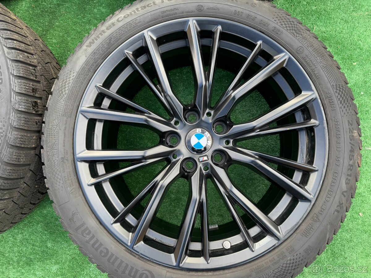 Originál alu kola Bmw 5x112 R18 styling 796M zimní - 2