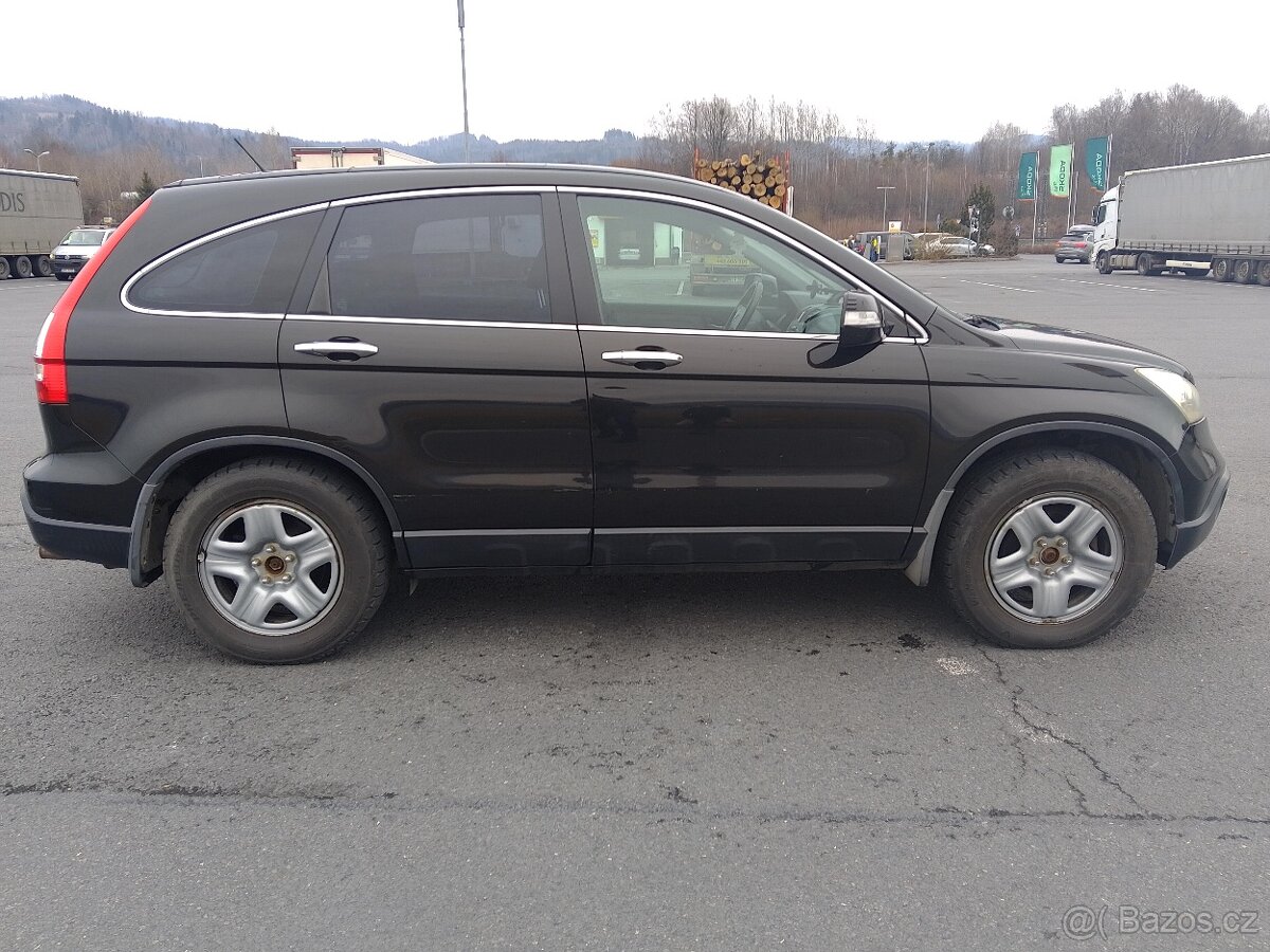 Honda CR-V 2.2 ctdi naj 216700 Nová cena - 2