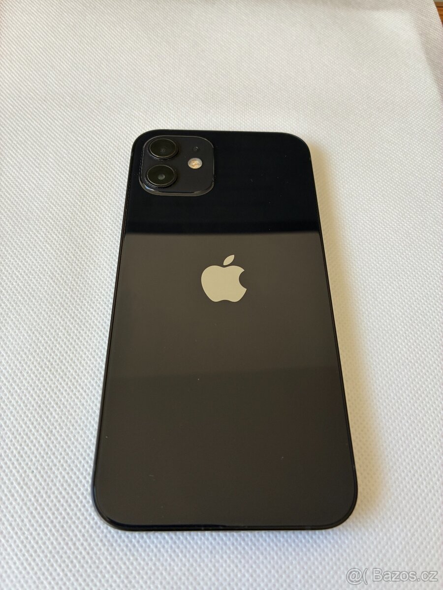 Apple iPhone 12 černý 64GB - 2