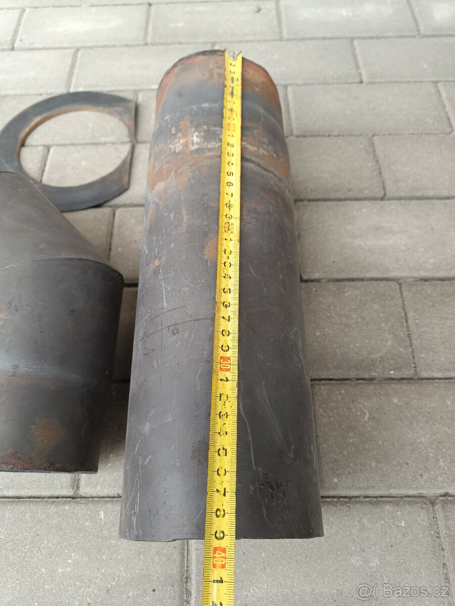 Kouřovod koleno trubka růžice 130 - 2