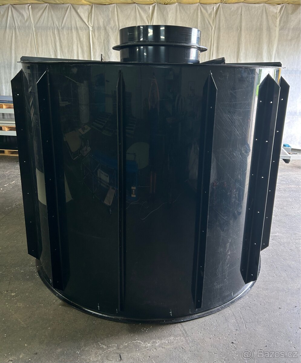 Retenční nádrž na vodu/jímka k obetonování - 10 m3 - 2