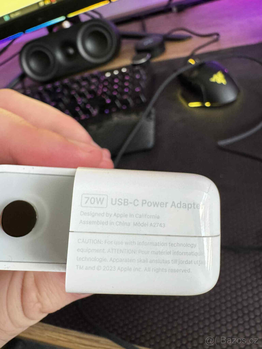 Adapter (nabiječka) k MacBook M4 PRO , 70W - 2