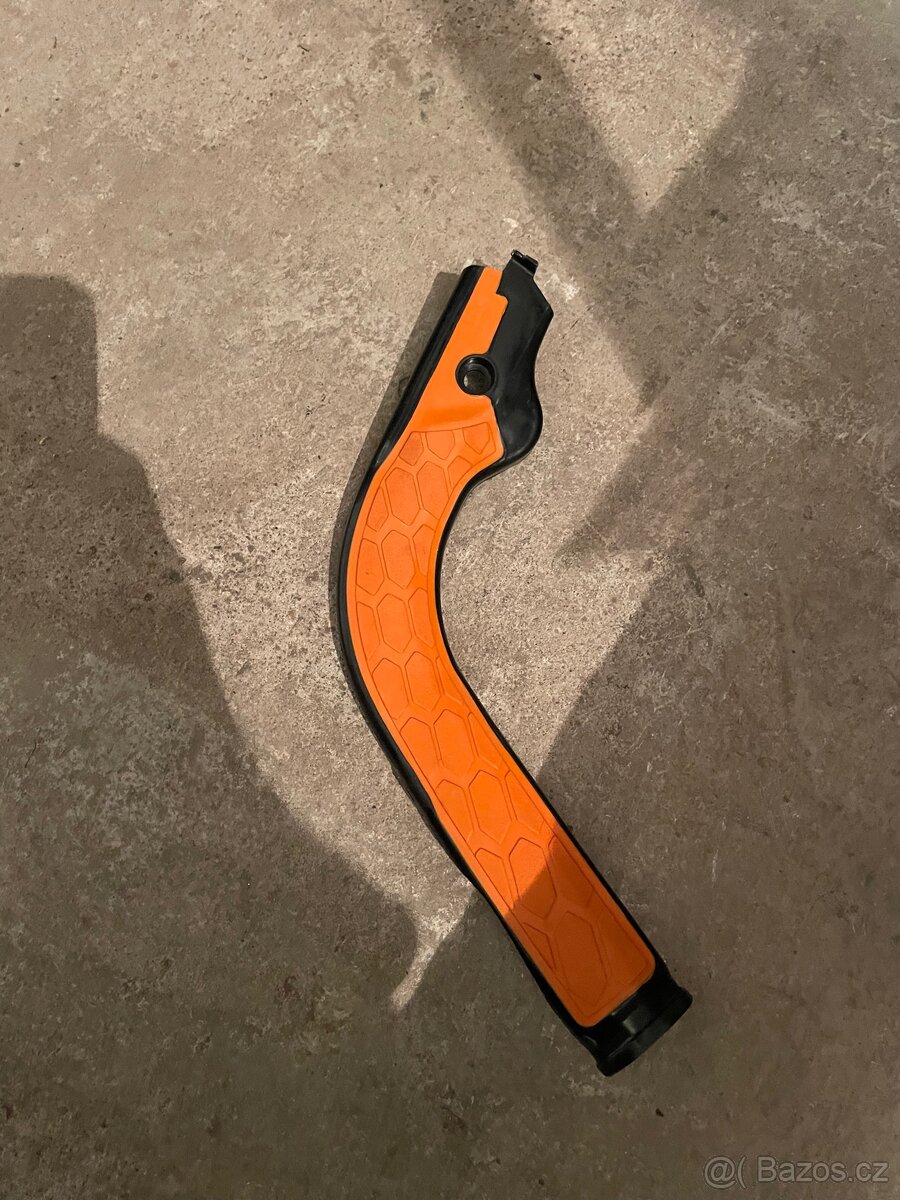 Chránič rámu KTM EXC, SX 125 a další - 2