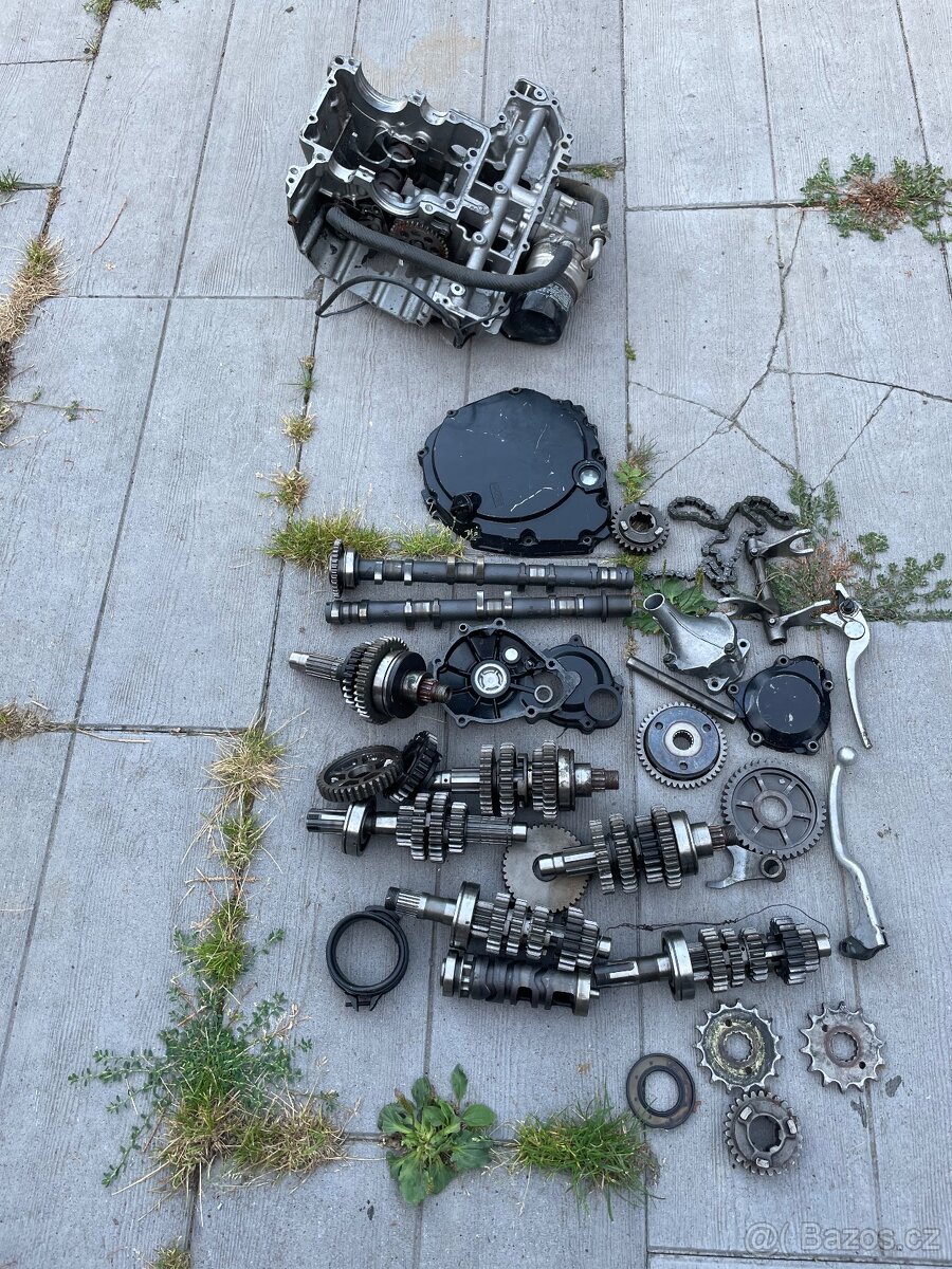 Díly Suzuki GSX-R 750 - 2