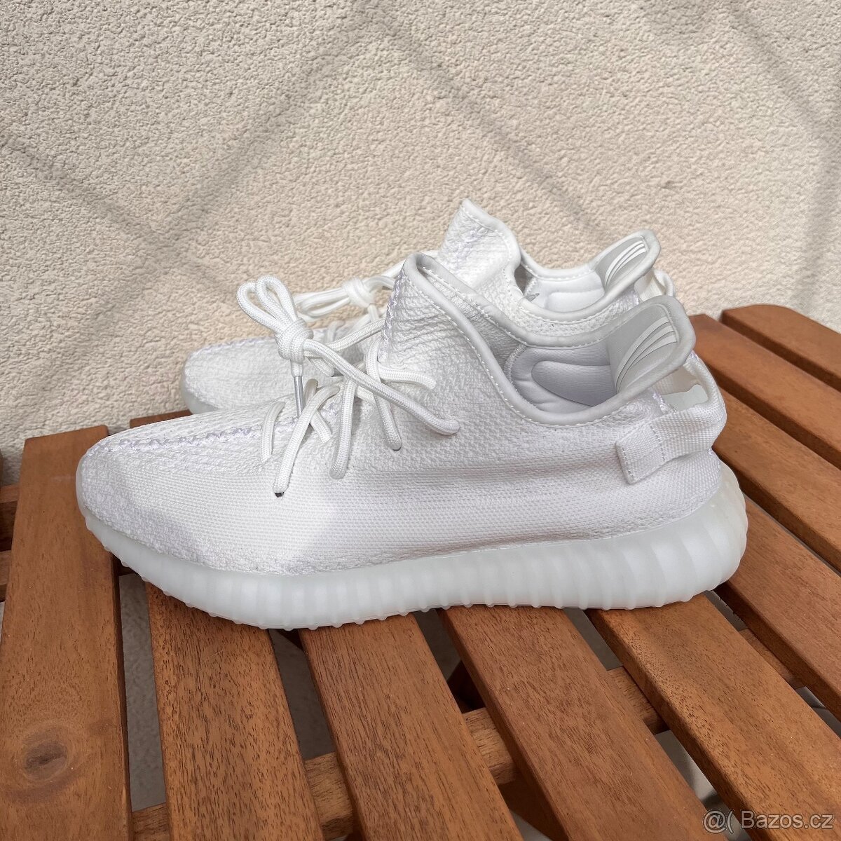Yeezy Boost 350 V2 Cream 44 - 2