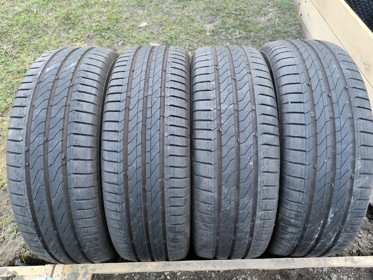 Continental UC 185/60/15 - 2