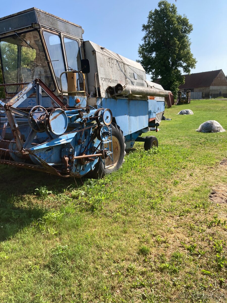Kombajn- Fortschritt e512 - 2