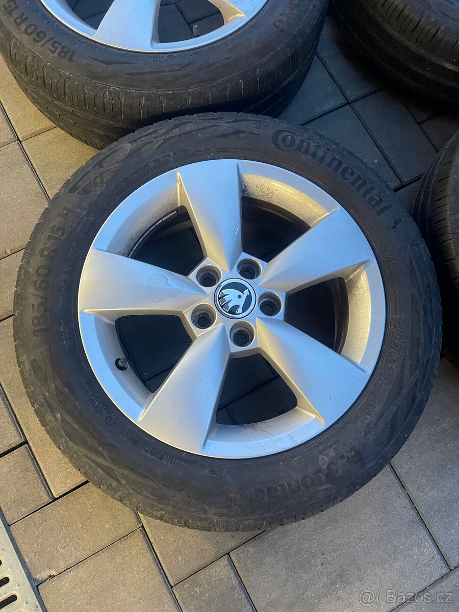 Alu škoda Rapid 185/60R15 - 2