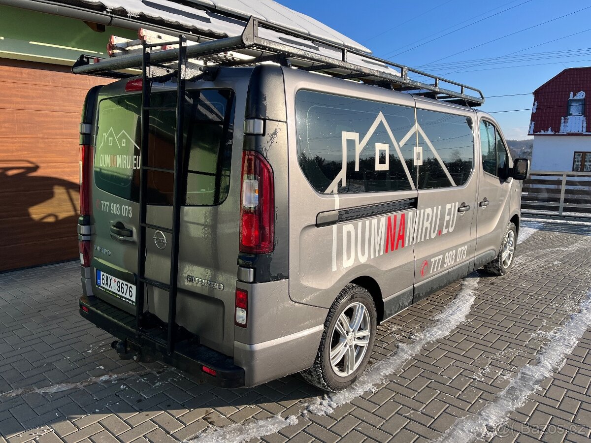 Opel vivaro - 2