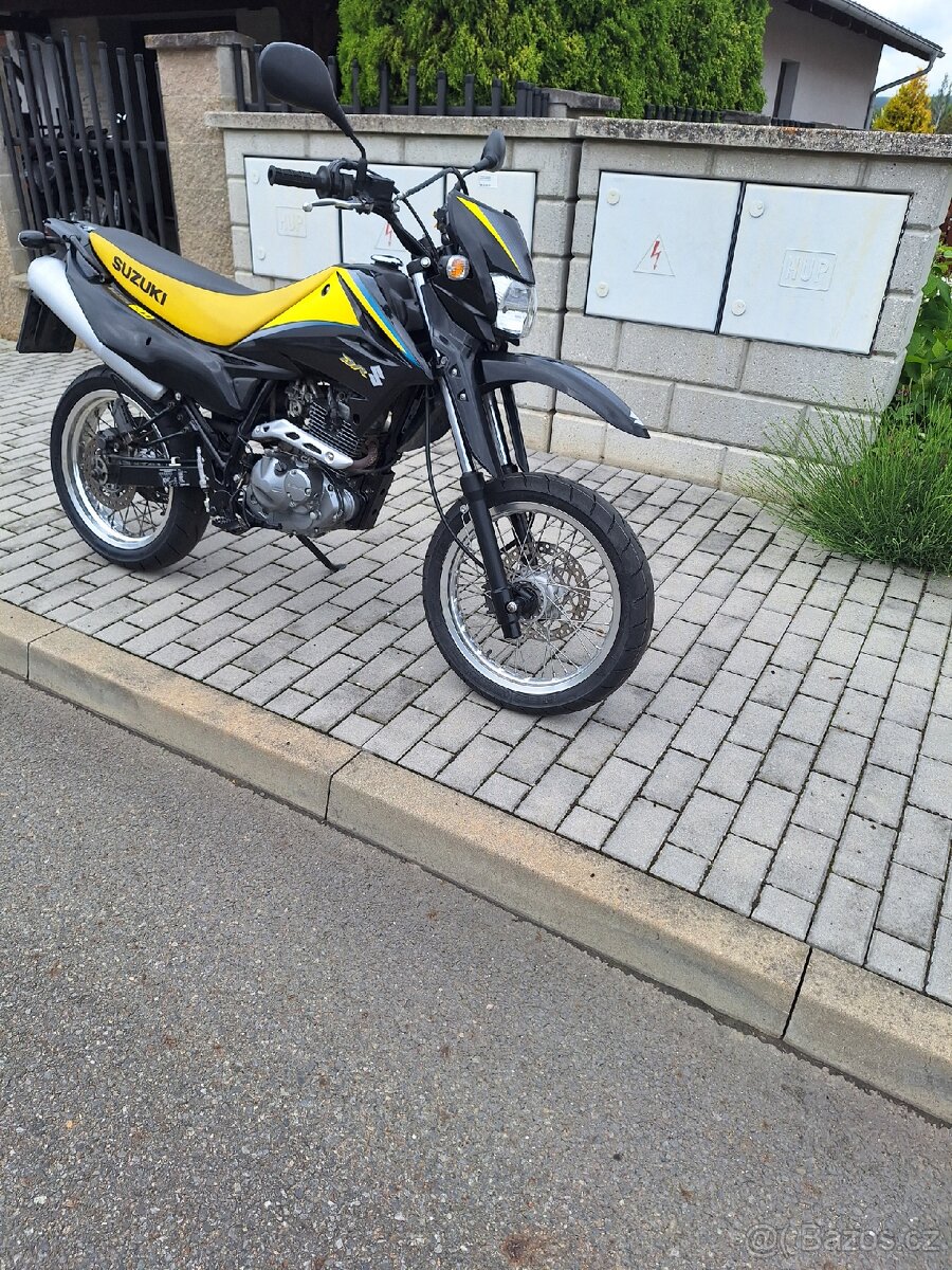 Suzuki 125 sm