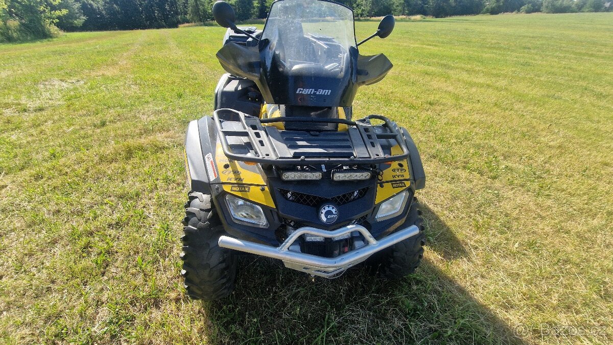 Can-Am Outlander 800R