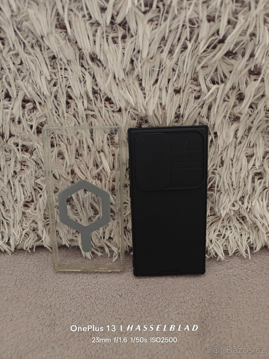 Prodám kryty a sklo na Samsung S24 Ultra - 2