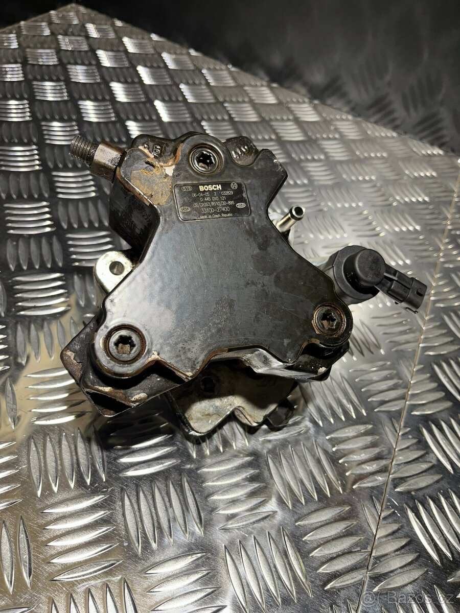 //Vstřikovací Čerpadlo Hyundai Santa Fe 2.2 CRDI, 110kw// - 2