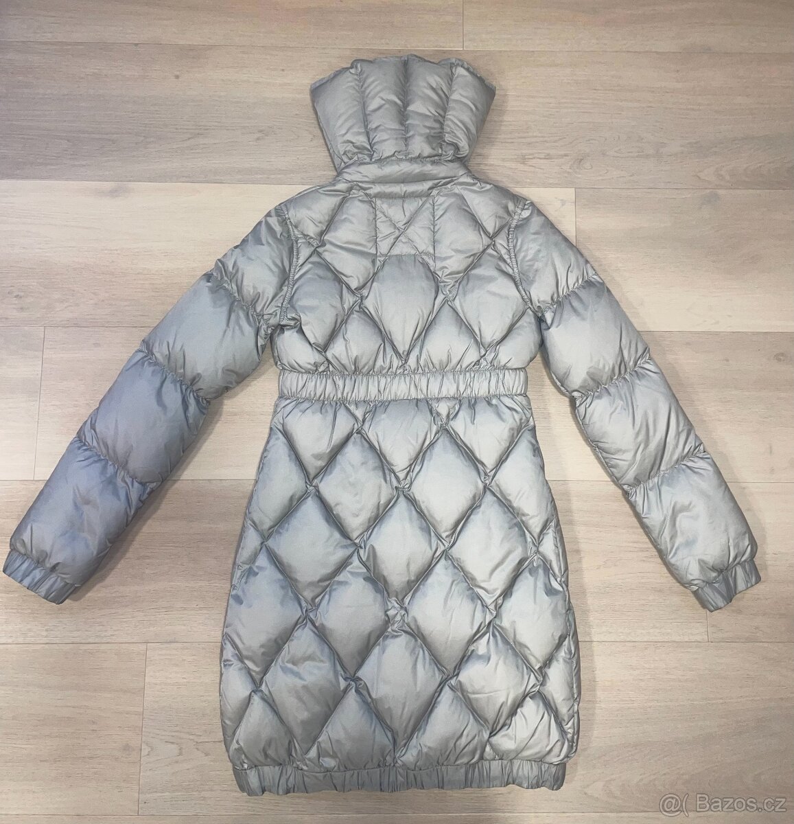 Kvalitní značková zimní bunda Guess by Marciano - 2