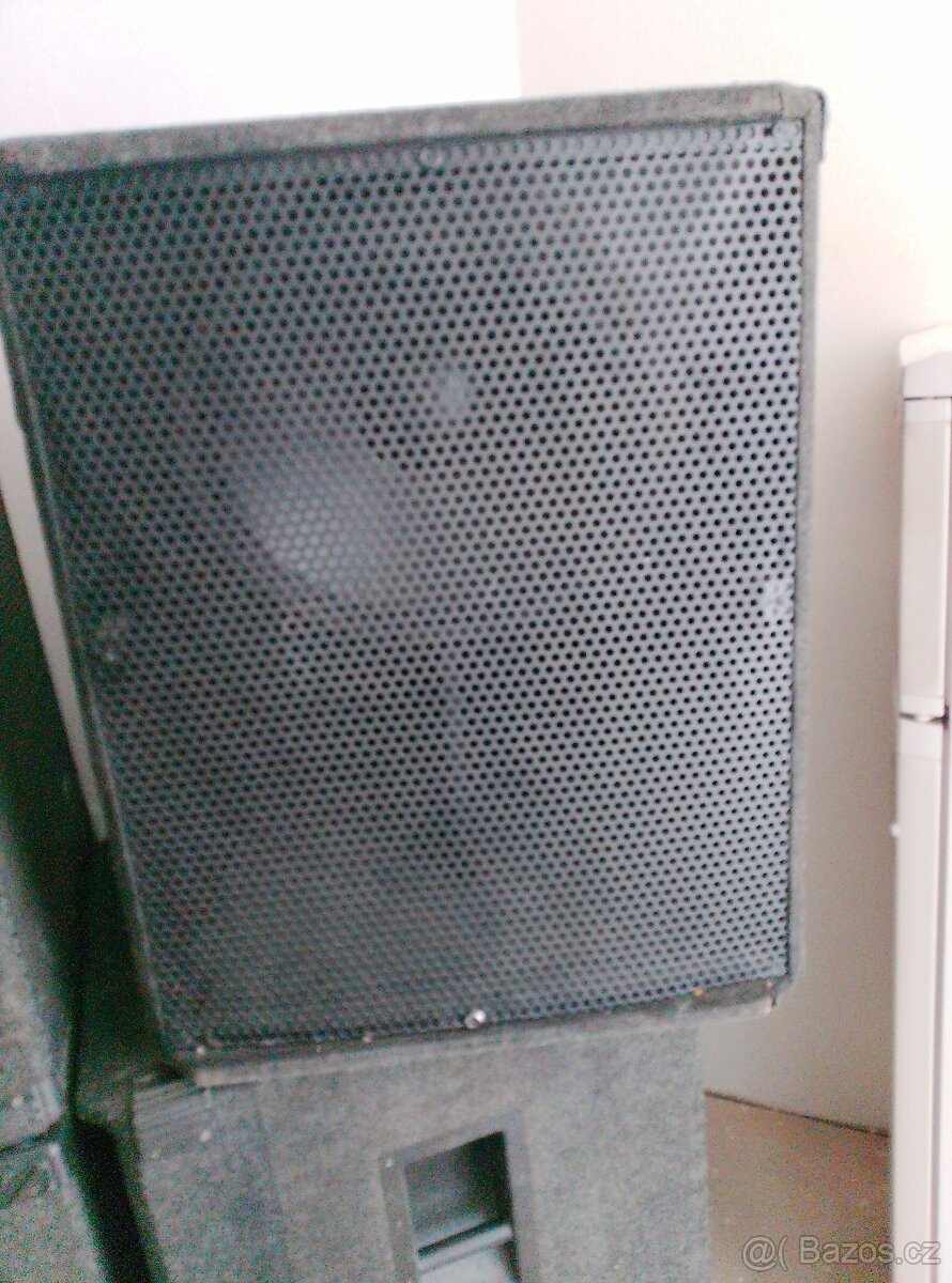 basové bedny 18" - 2