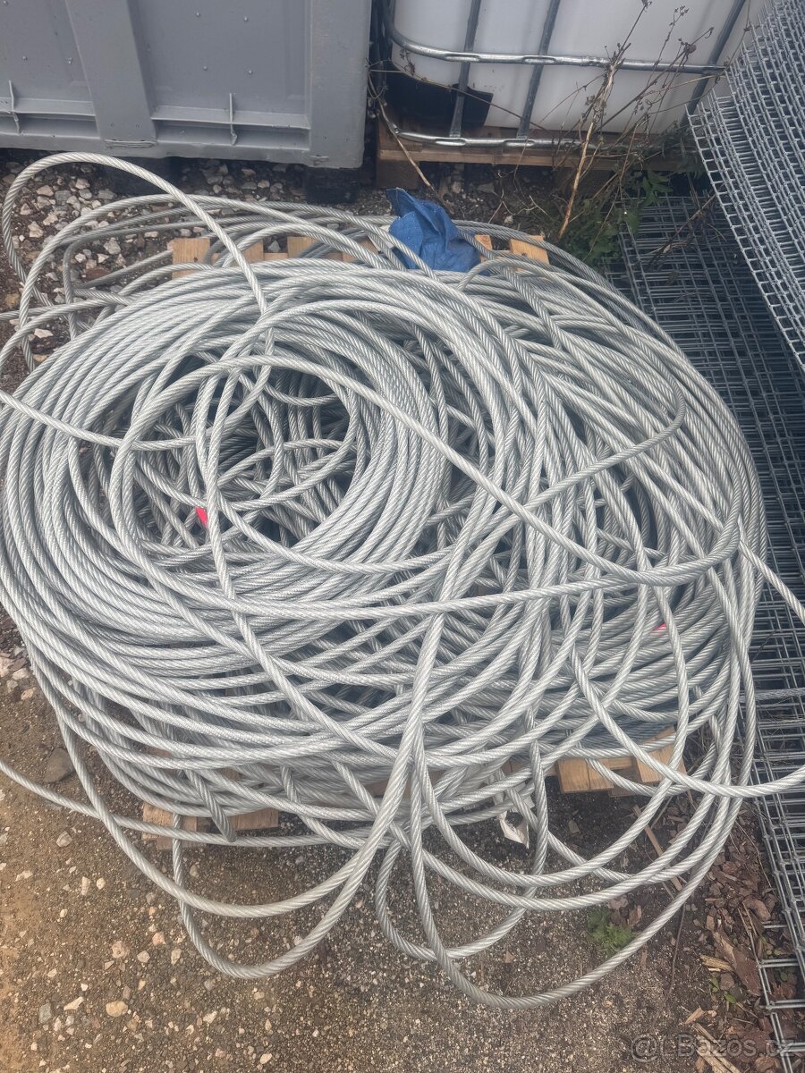 Pletivo + napínací drat - 2