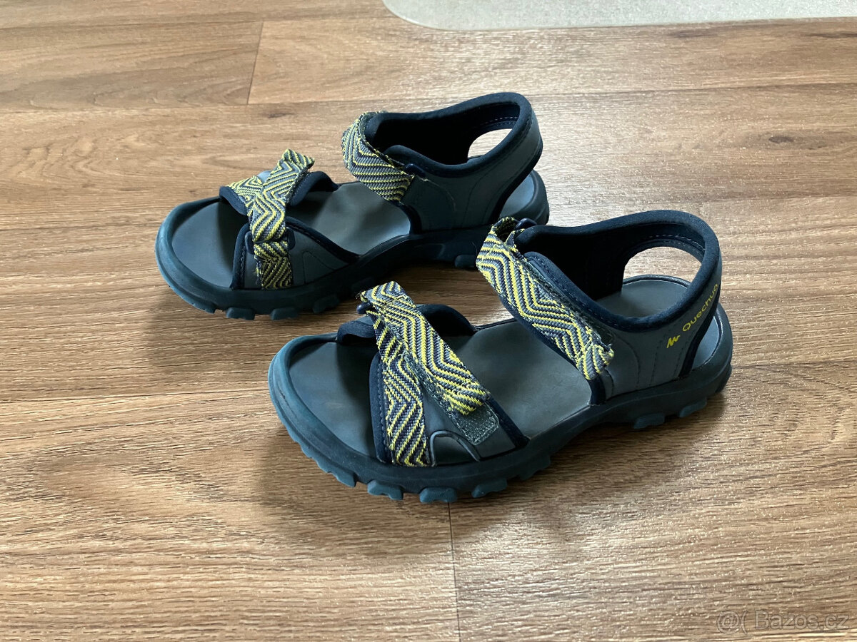 Dětské sandály Quechua vel. 32/33 - 2