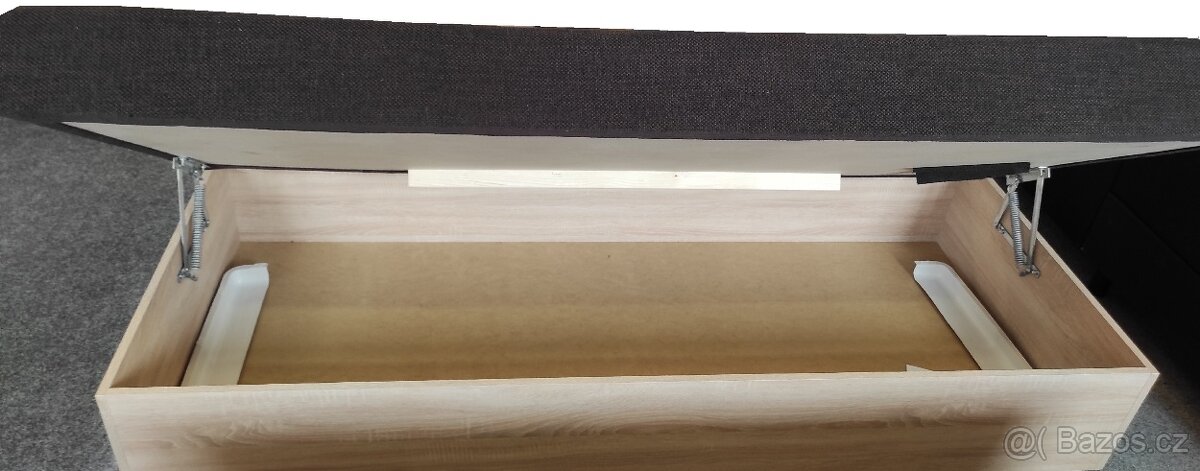 Válenda s úložným prostorem - 2