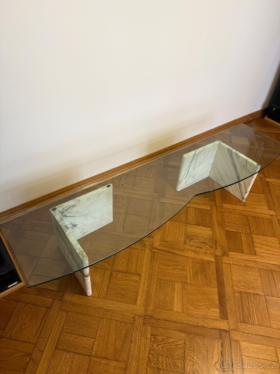 Sklěněný mramorový stůl - 2