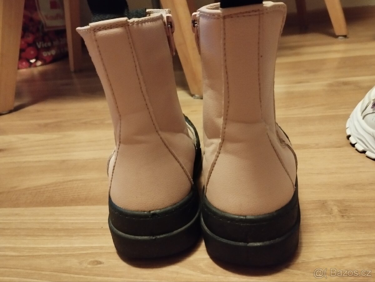 Dívčí kotníkové boty 31 - 2