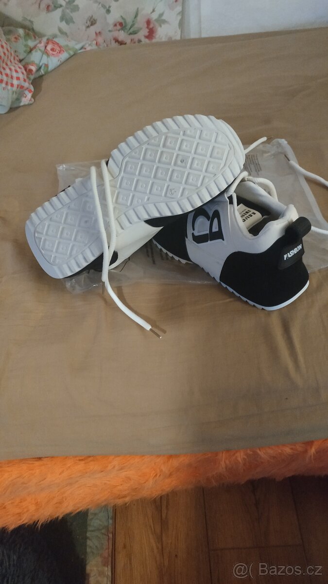 Nové sportovní boty - 2